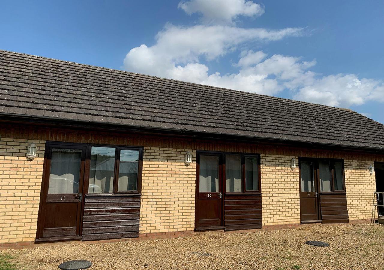 The Stag - Self Check In - Rural Location Villa Woodwalton Exterior photo